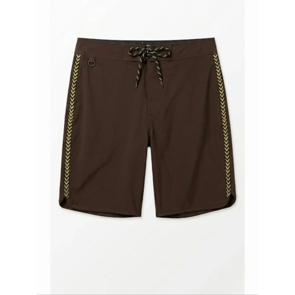 Roark The Passage Boardshorts Mens Brown Chevron Stripe Surf Shorts EUC